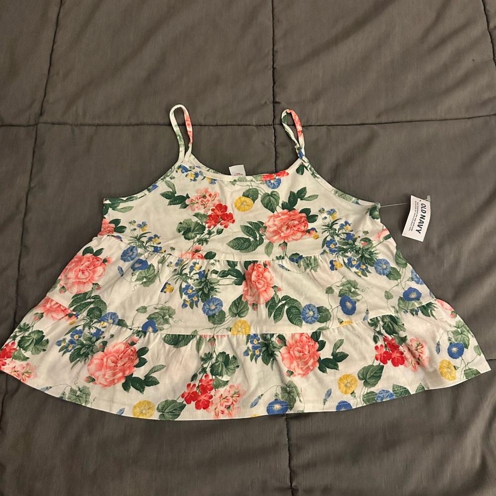 Old Navy White and Red Camisole with Spaghetti Straps